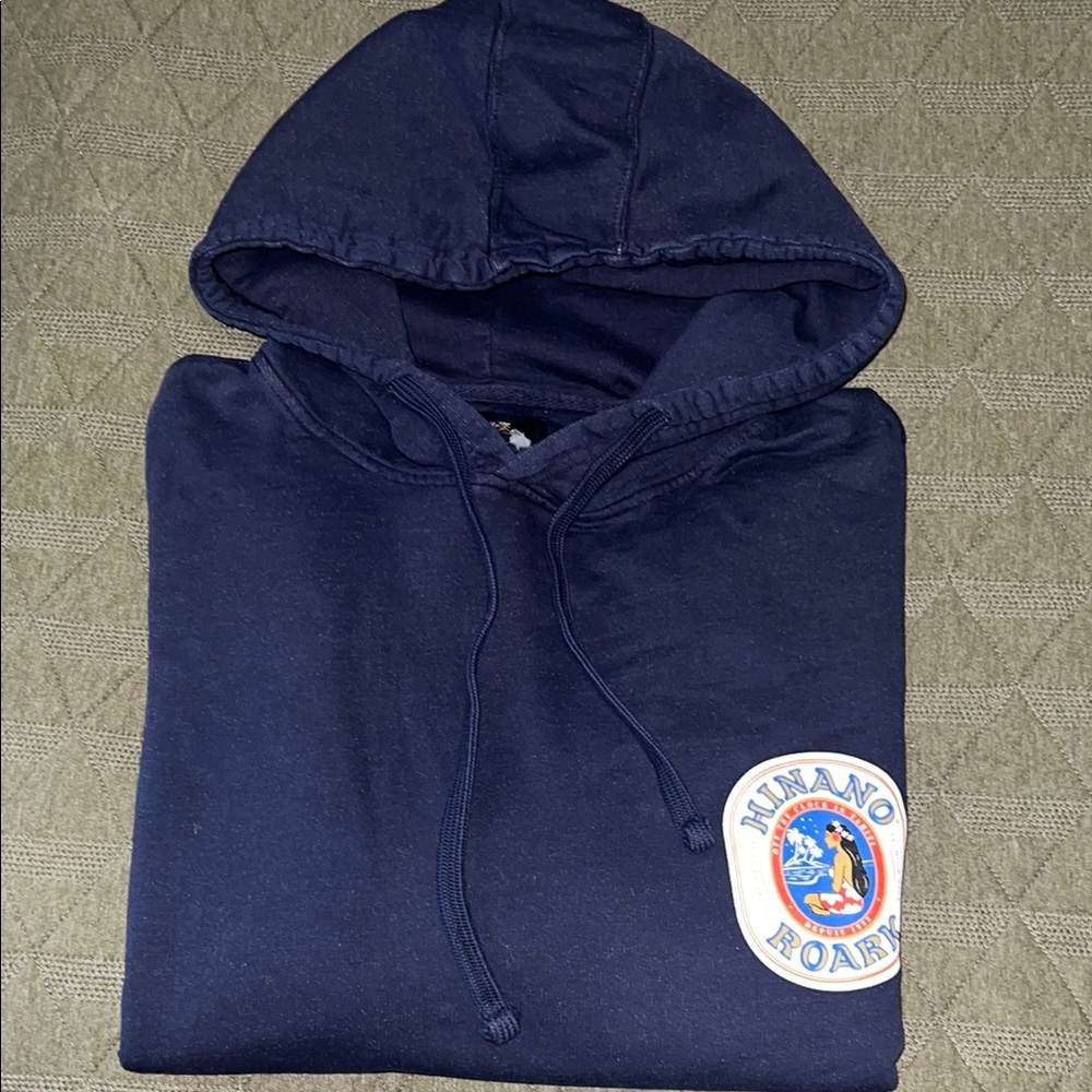 Roark Men’s Large Blue Sweater Classic Pullover Style- never worn